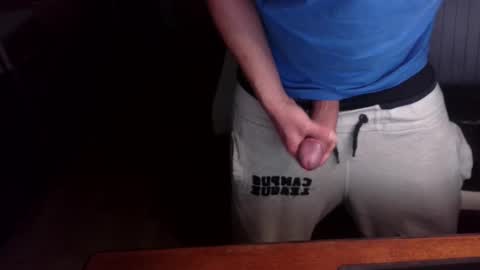 Snapshot of thomsdick chatting on 6, 1, 2026 thomsdick online show from 6, 1, 2026