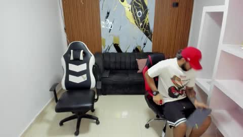 Snapshot of thomson_hot01 chatting on 2, 3, 2026 thomson_hot01 online show from 2, 3, 2026