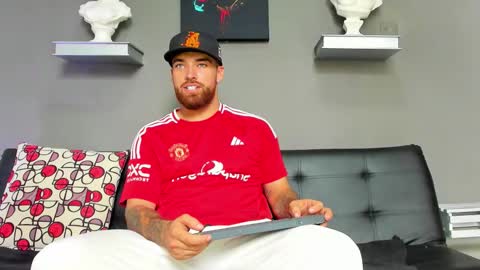 Snapshot of thor_evans chatting on 11, 10, 2025 thor_evans online show from 11, 10, 2025