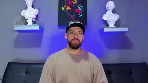 Snapshot of thor_evans chatting on 22, 10, 2025 thor_evans online show from 22, 10, 2025