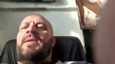 Snapshot of thorssshammer chatting on 17, 12, 2025 thorssshammer online show from 17, 12, 2025