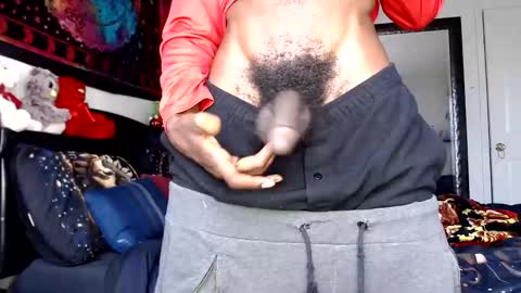 Snapshot of throatchakra chatting on 3, 11, 2025 Opulent Kingdom online show from 3, 11, 2025