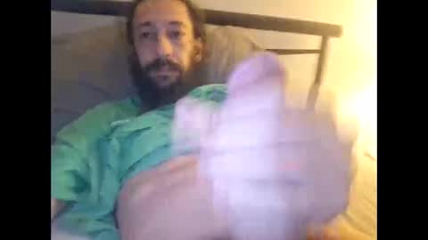 Snapshot of throbster513 chatting on 18, 10, 2025 throbster513 online show from 18, 10, 2025