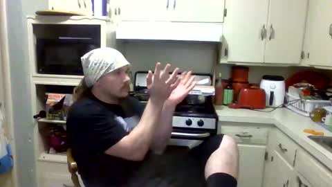 thunder8u42 online show from 29, 10, 2025