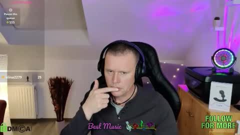 Snapshot of thunderbird02 chatting on 15, 2, 2025 Follow me Sgame por favor online show from 15, 2, 2025