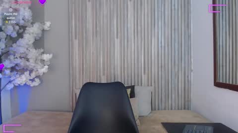 Snapshot of tiana_glow chatting on 28, 2, 2026 tihana online show from 28, 2, 2026