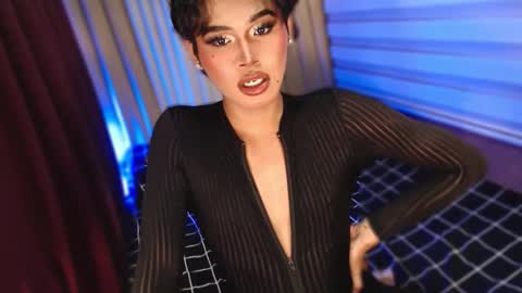 Snapshot of tiara_perezx chatting on 8, 11, 2025 Sam online show from 8, 11, 2025