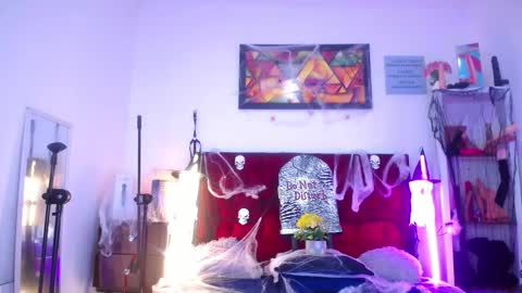 Snapshot of tifanny_nails chatting on 17, 10, 2025 Tifanny Nails online show from 17, 10, 2025