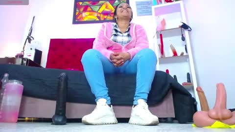 Tifanny Nails  online show from 19, 1, 2026