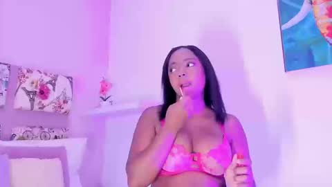 Tiffanny online show from 9, 9, 2025