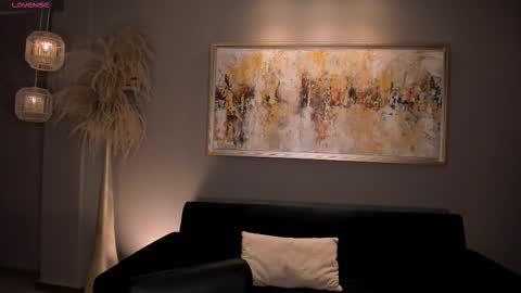 Tiffanny Sins online show from 5, 12, 2025