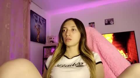 Tiffany Bela online show from 6, 3, 2026