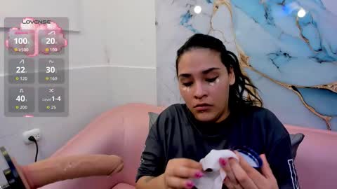 Tiffany online show from 8, 11, 2025