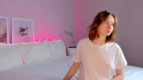 Snapshot of tiffany_roy chatting on 18, 12, 2024 tiffany_roy online show from 18, 12, 2024