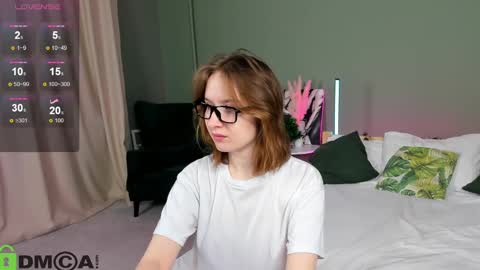 Snapshot of tiffany_roy chatting on 25, 12, 2024 tiffany_roy online show from 25, 12, 2024