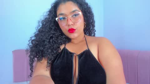 Snapshot of tiffanymiller01 chatting on 3, 1, 2025 Tiffany Miller online show from 3, 1, 2025