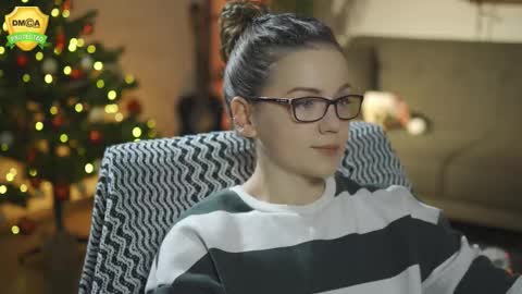 tiffanyriox online show from 4, 12, 2025