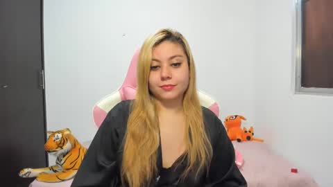 Snapshot of tigerbaby_ chatting on 25, 2, 2025 Ana online show from 25, 2, 2025
