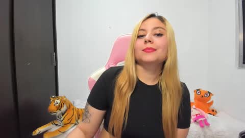 Snapshot of tigerbaby_ chatting on 12, 3, 2025 Ana online show from 12, 3, 2025