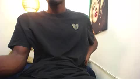 Snapshot of tigga_sall chatting on 13, 9, 2025 Tigga Sall online show from 13, 9, 2025