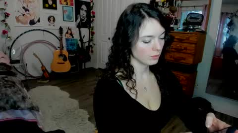 Snapshot of tiggerrosey chatting on 8, 2, 2025   All my Links online show from 8, 2, 2025