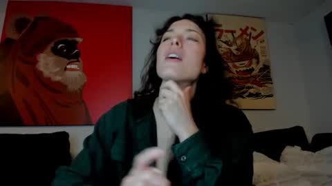 Snapshot of tiggerrosey chatting on 28, 10, 2025   All my Links online show from 28, 10, 2025