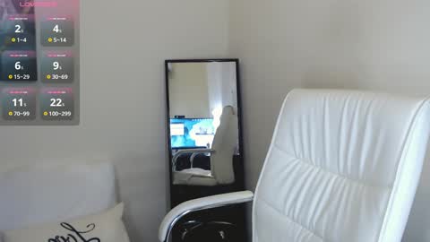 Tilly online show from 12, 1, 2025