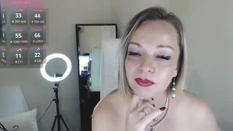 Tilly online show from 2, 2, 2025