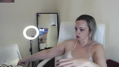 Tilly online show from 9, 2, 2025