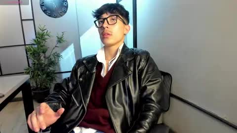 Snapshot of tim__fox chatting on 18, 10, 2025 Tim Fox online show from 18, 10, 2025