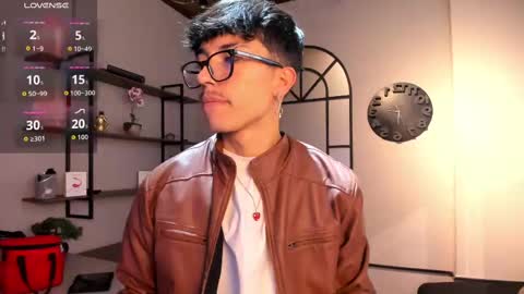 Snapshot of tim__fox chatting on 27, 10, 2025 Tim Fox online show from 27, 10, 2025