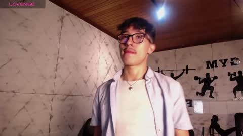 Snapshot of tim__fox chatting on 18, 11, 2025 Tim Fox online show from 18, 11, 2025