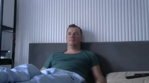 Snapshot of timajinpuzan chatting on 1, 10, 2025 timajinpuzan online show from 1, 10, 2025