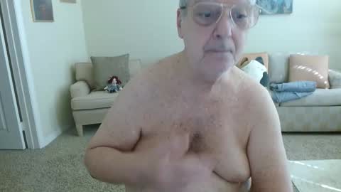 Snapshot of timealone120000 chatting on 1, 4, 2026 timealone120000 online show from 1, 4, 2026