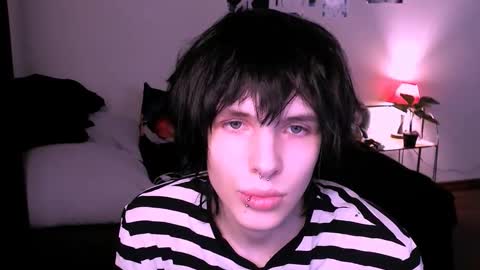 Snapshot of timi_moon chatting on 16, 11, 2025 timi_moon online show from 16, 11, 2025