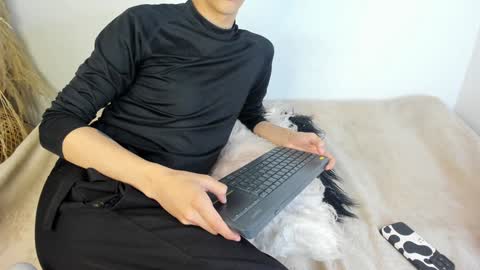 Timothy 21 years old online show from 27, 12, 2024