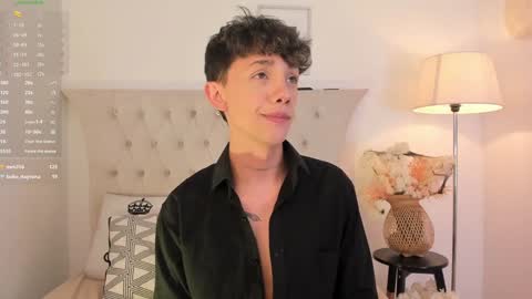 Timothy 21 years old online show from 28, 12, 2024