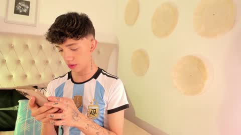 Timothy 21 years old online show from 31, 12, 2024