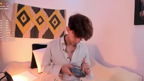 Timothy 21 years old online show from 18, 2, 2025