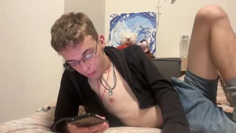 Snapshot of timveret chatting on 11, 12, 2024 Wizard online show from 11, 12, 2024