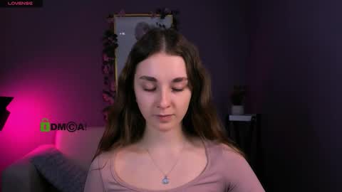 Snapshot of tina_bright_ chatting on 17, 12, 2025 tina bright online show from 17, 12, 2025