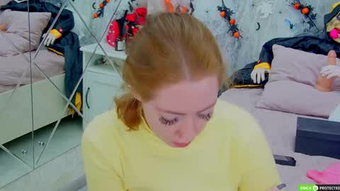 Snapshot of tinabrook chatting on 27, 10, 2025 Tina online show from 27, 10, 2025