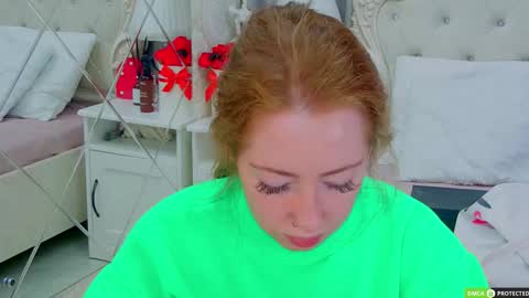 Snapshot of tinabrook chatting on 4, 11, 2025 Tina online show from 4, 11, 2025