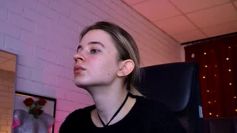 Snapshot of tinadavil chatting on 8, 2, 2026 Tina Davil online show from 8, 2, 2026