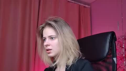 Snapshot of tinadavil chatting on 10, 2, 2026 Tina Davil online show from 10, 2, 2026