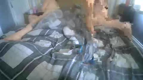 Snapshot of tinankev chatting on 12, 11, 2025 tinankev online show from 12, 11, 2025