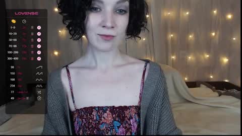 Snapshot of tinawincee chatting on 2, 12, 2024 Tina online show from 2, 12, 2024