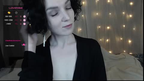 Snapshot of tinawincee chatting on 23, 12, 2024 Tina online show from 23, 12, 2024