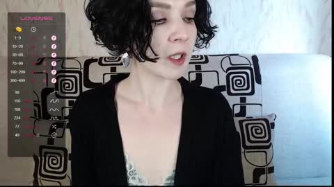 Snapshot of tinawincee chatting on 5, 2, 2025 Tina online show from 5, 2, 2025