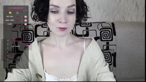 Snapshot of tinawincee chatting on 9, 2, 2025 Tina online show from 9, 2, 2025